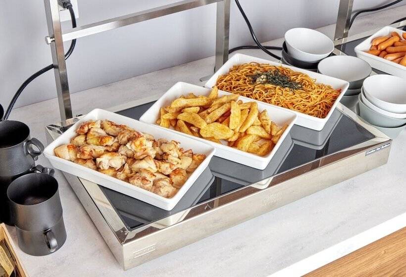 ホテル Travelodge Nagoya Sakae