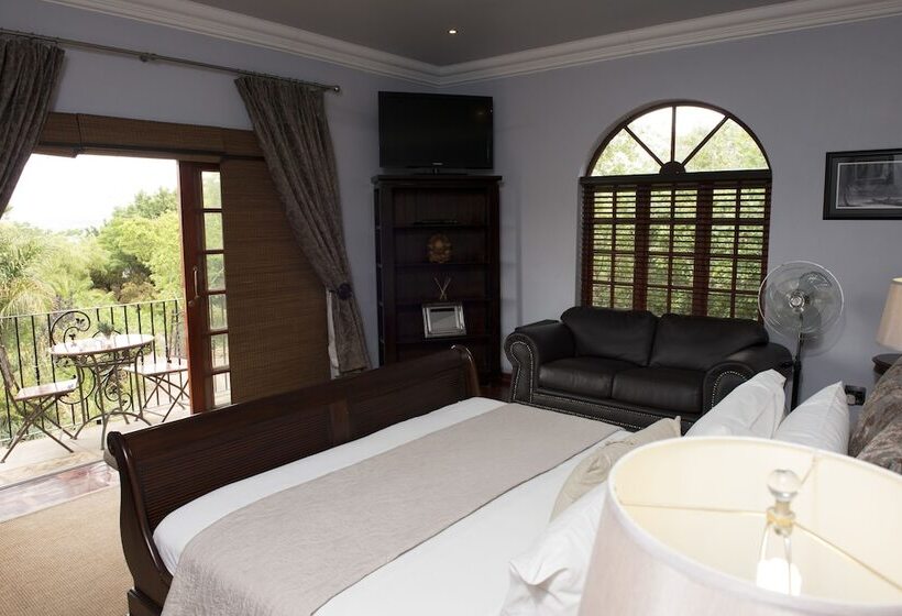 Hotel Tuareg Guest House