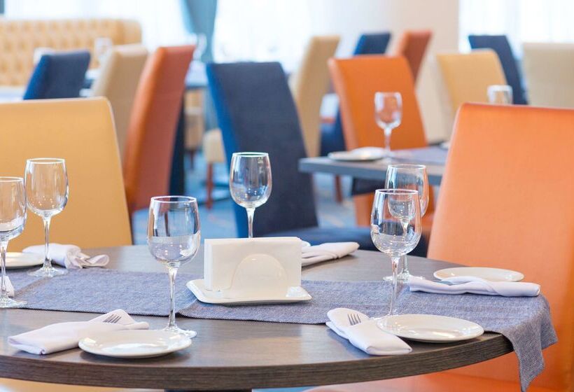 Отель Tulip Inn Sofrino Park