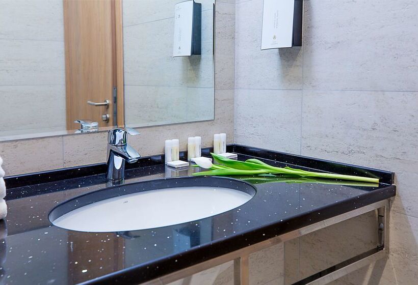 Отель Tulip Inn Sofrino Park