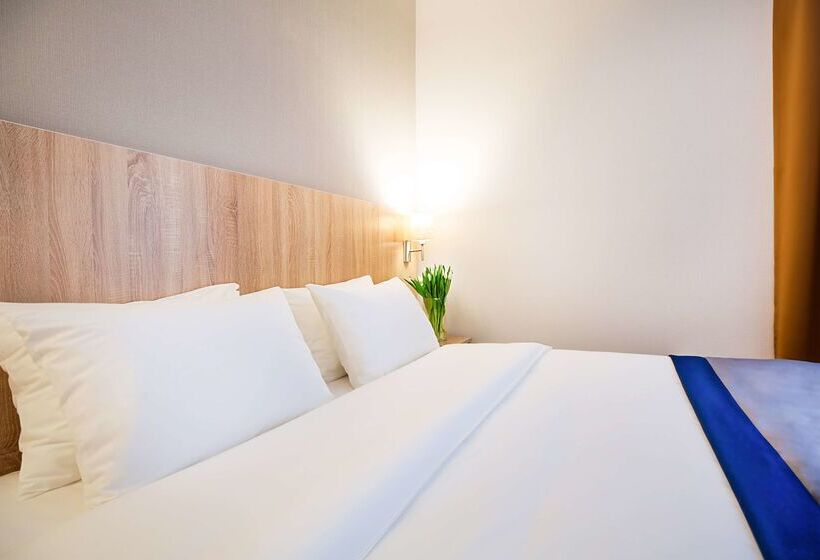 Отель Tulip Inn Sofrino Park