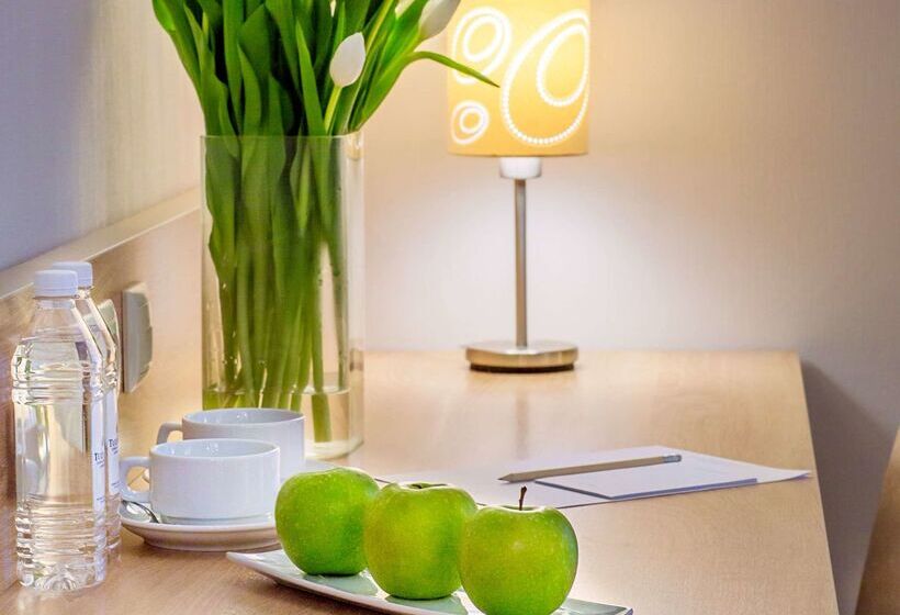 Отель Tulip Inn Sofrino Park