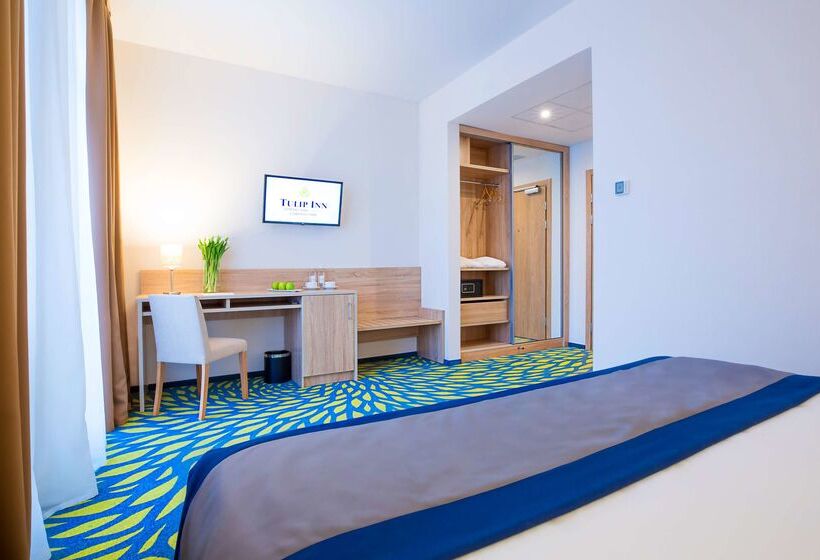 Отель Tulip Inn Sofrino Park