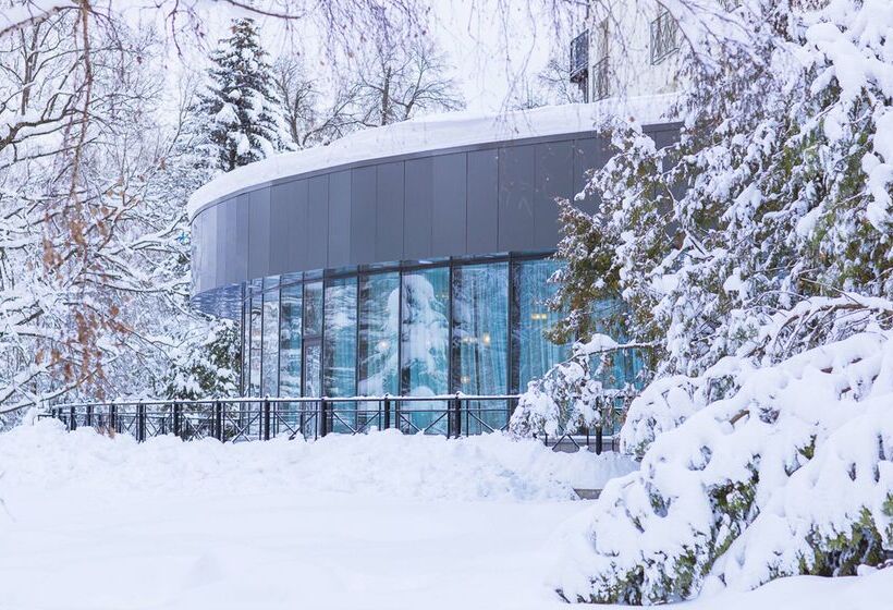 Отель Tulip Inn Sofrino Park