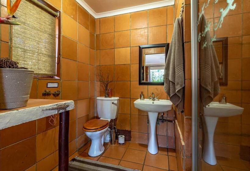 호텔 Ulwazi Rock Lodge