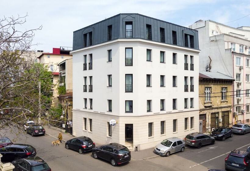 هتل Venis Boutique