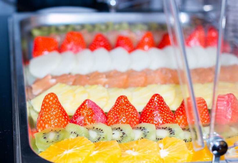 هتل Venis Boutique