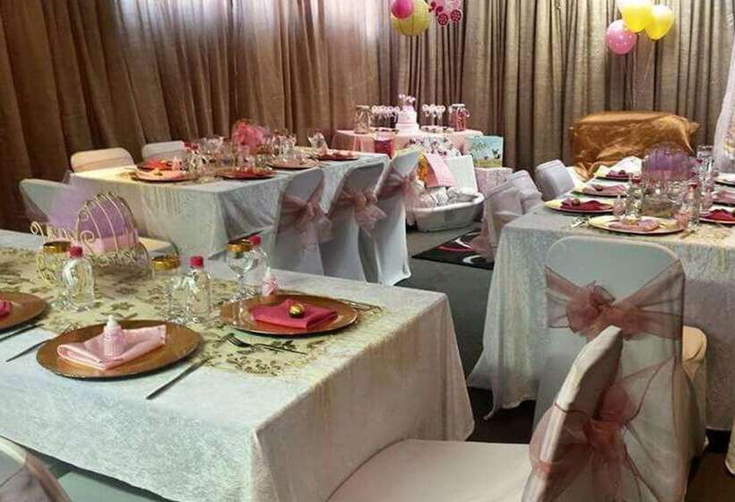 ホテル Visit Vakasha Guest Lodge 2