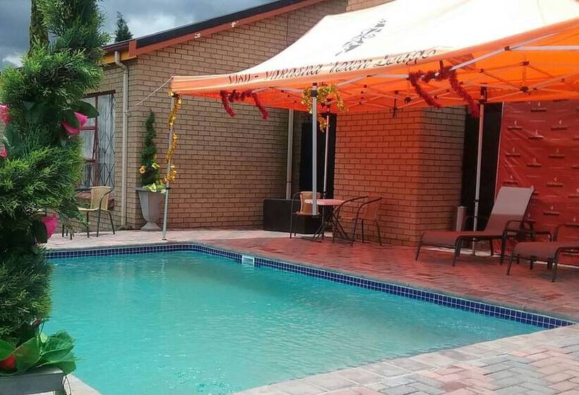 ホテル Visit Vakasha Guest Lodge 2