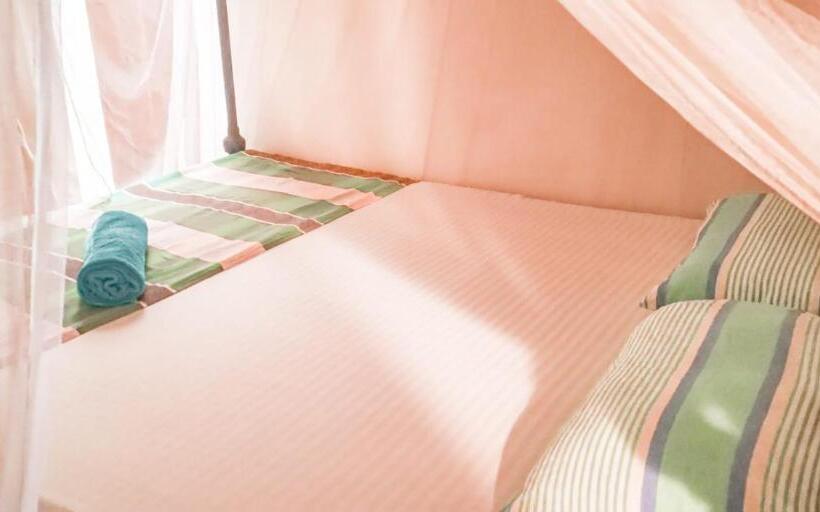 호텔 Weligama Bay Eco Villa