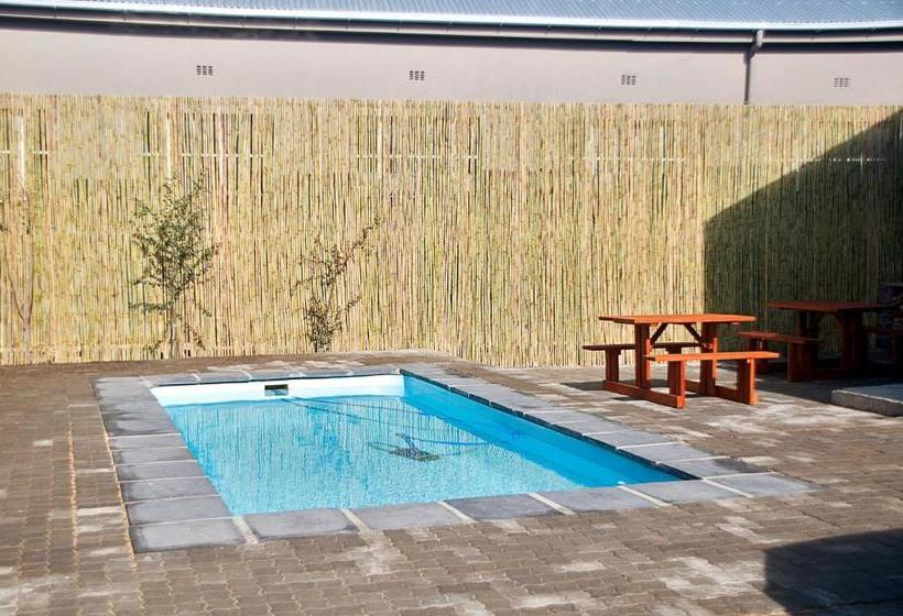 בית מלון כפרי Windmill Guesthouse Swellendam