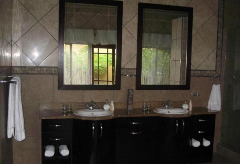 Отель Witwater Guest House & Spa