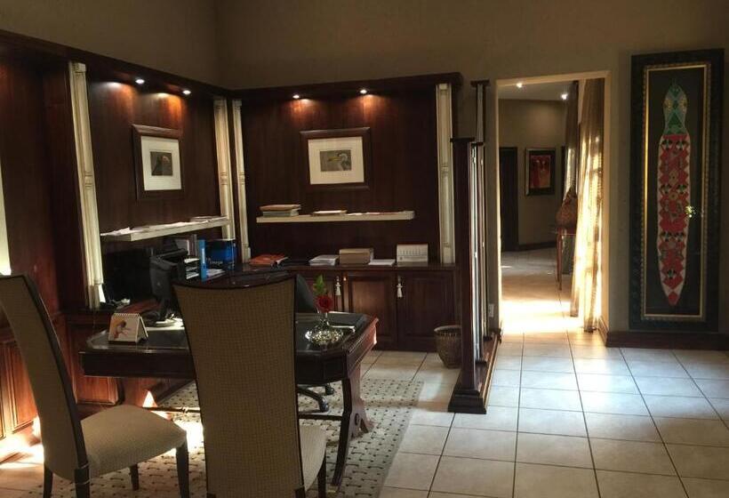 Отель Witwater Guest House & Spa