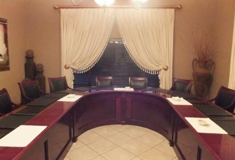 Отель Witwater Guest House & Spa