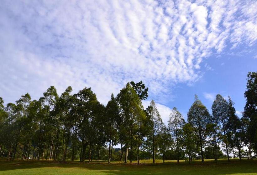 Meru Suites At Meru Valley Resort