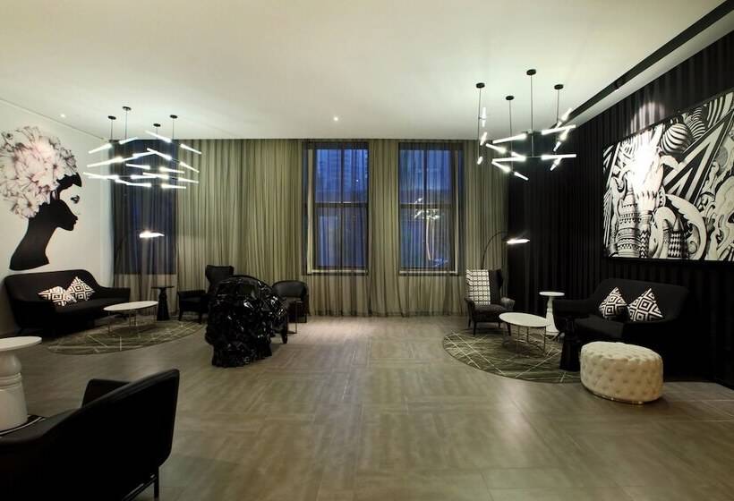 Orange Crystal Hotel Wusi Square Seaview