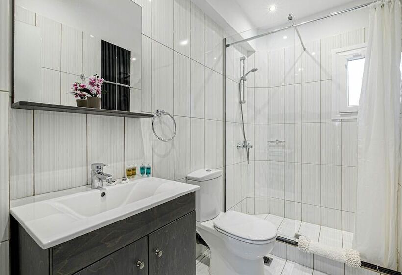 Palapart Gikas Gouvia