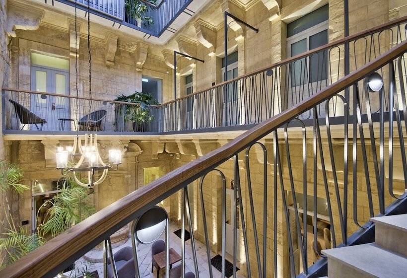 پانسیون 66 Saint Paul S & Spa