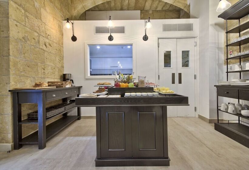 پانسیون 66 Saint Paul S & Spa