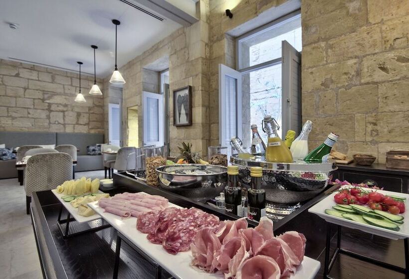 پانسیون 66 Saint Paul S & Spa