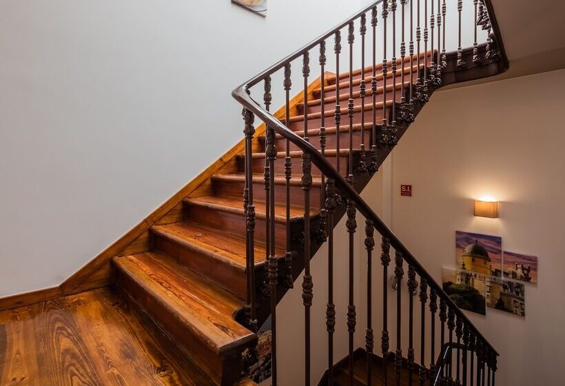 پانسیون Vila Garden Guesthouse