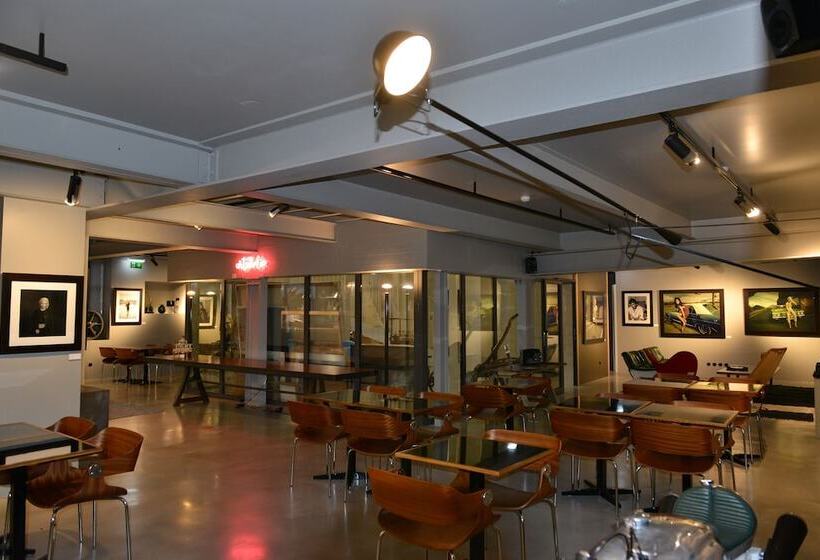 Raw Culture Art & Lofts Bairro Alto