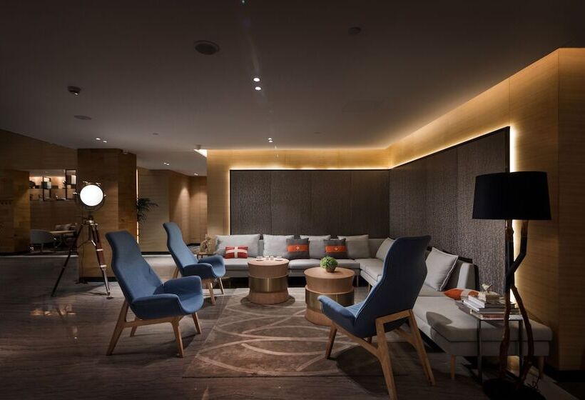 Swisstouches Guangzhou Hotel Residences