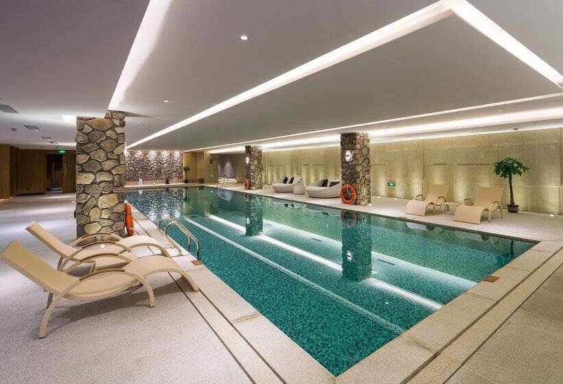 Swisstouches Guangzhou Hotel Residences