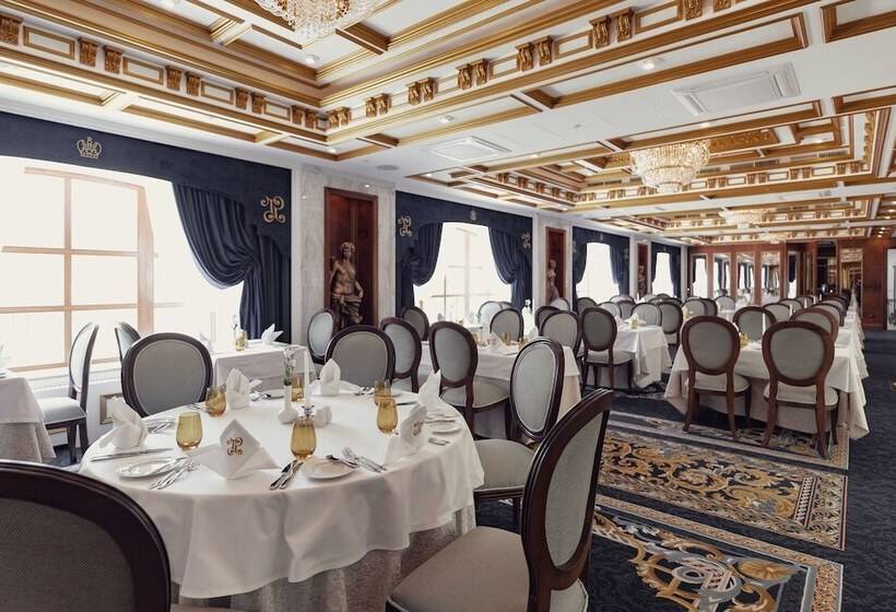 Tsar Palace Luxury Hotel & Spa