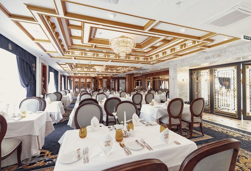 Tsar Palace Luxury Hotel & Spa