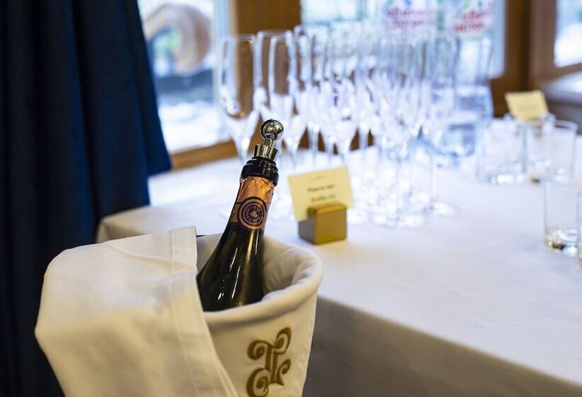 Tsar Palace Luxury Hotel & Spa