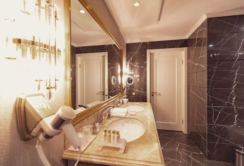 Tsar Palace Luxury Hotel & Spa