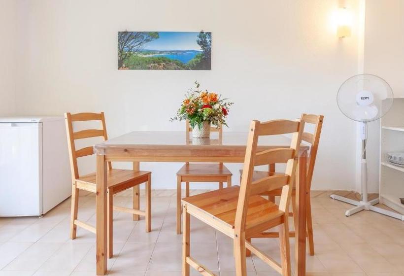 Apartamentos Royal S´alguer