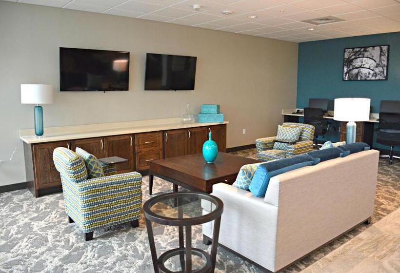 Best Western Plus Bolivar Hotel & Suites