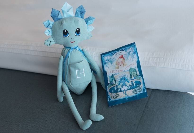 Crystal House Suite Hotel & Spa