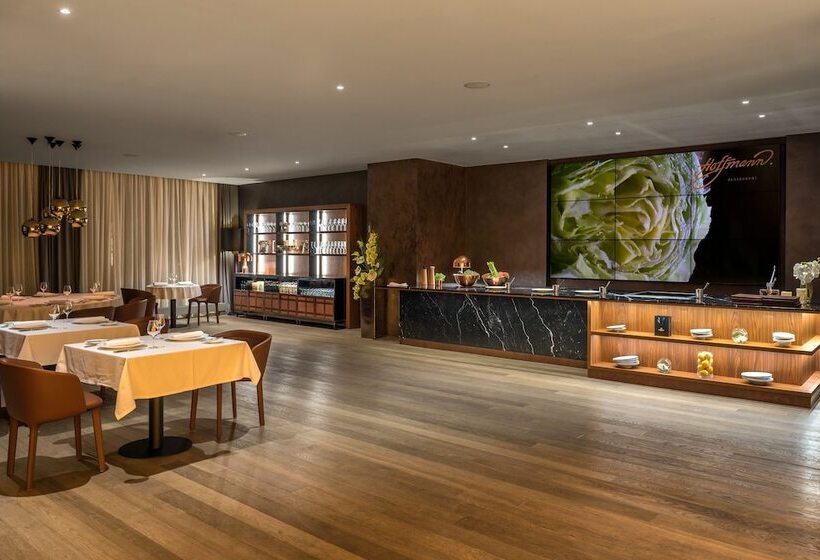 Crystal House Suite Hotel & Spa