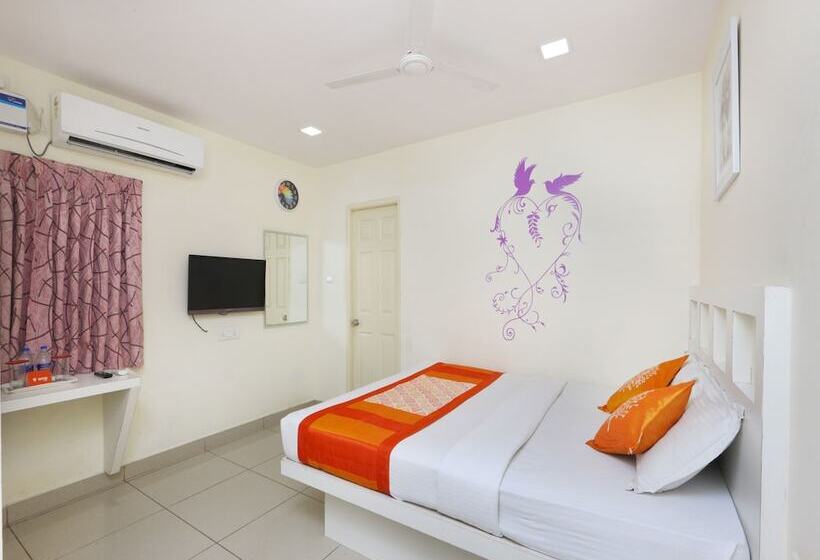 Fabhotel Colors Service Apartment   Nr Santhome Cathedral Basilica & Marina Beach