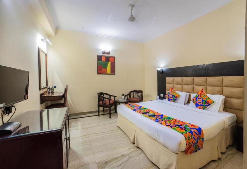 Отель Fab Conclave Comfort East Of Kailash