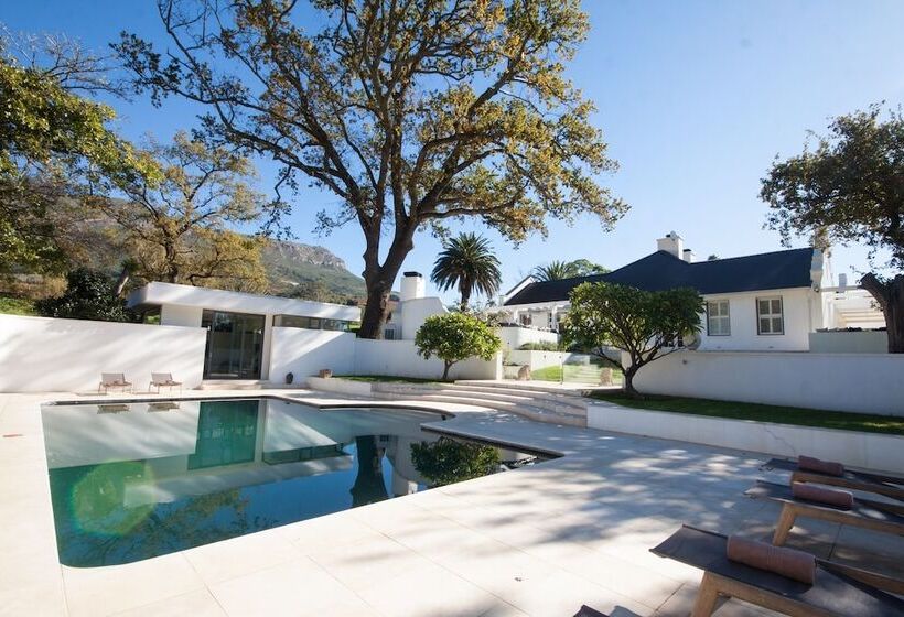 Homestead At Oldenburg Vineyards