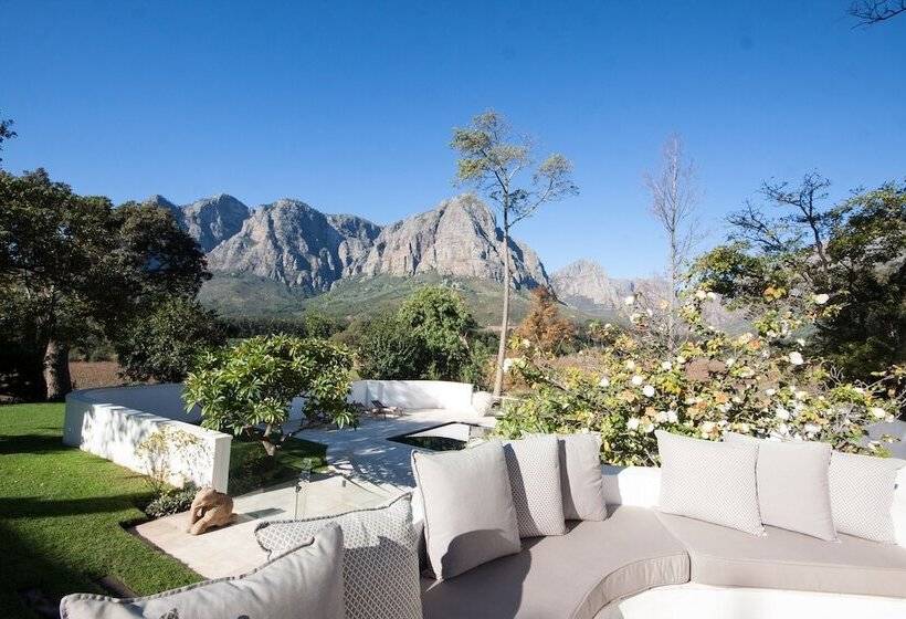 Homestead At Oldenburg Vineyards