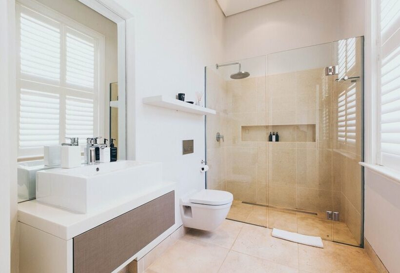 Homestead At Oldenburg Vineyards