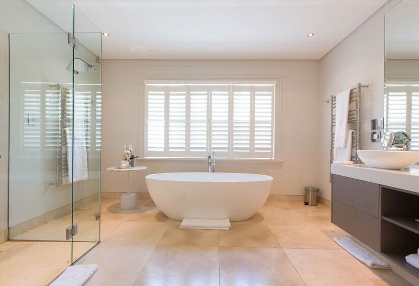 Homestead At Oldenburg Vineyards