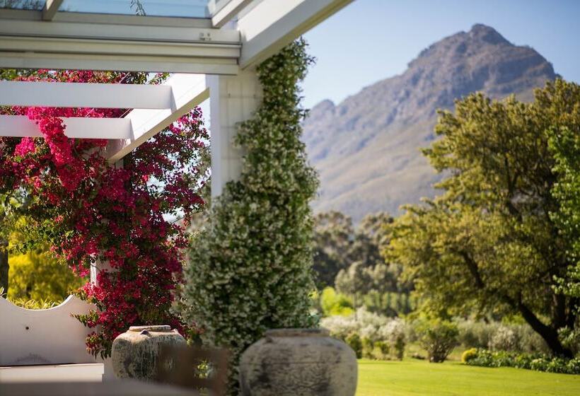 Homestead At Oldenburg Vineyards