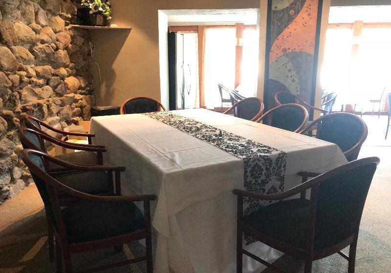 ホテル Auberge Du Lac Dore