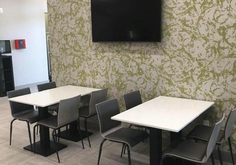 Best Western Plus Temecula Wine Country Hotel & Suites