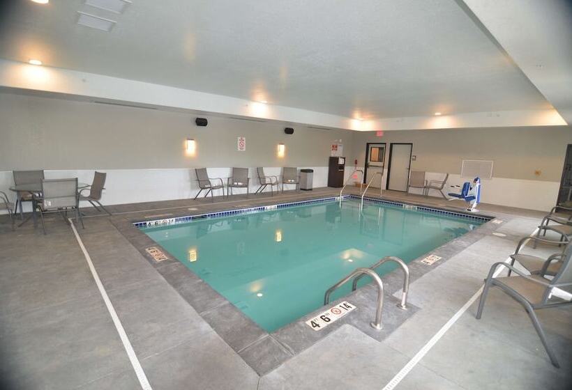 هتل Best Western Premier Ankeny