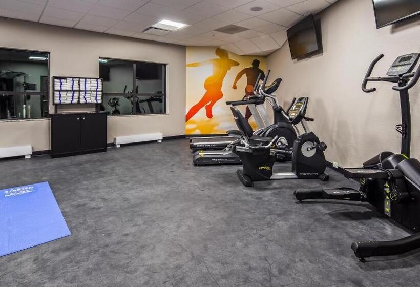 هتل Best Western Premier Ankeny