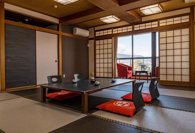 酒店 Biwako No Senmatsu