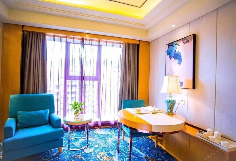 Days Hotel & Suites Ivy Zunyi