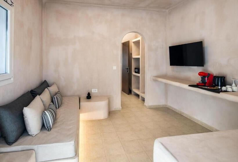 בית מלון כפרי Aelia Luxury Suites